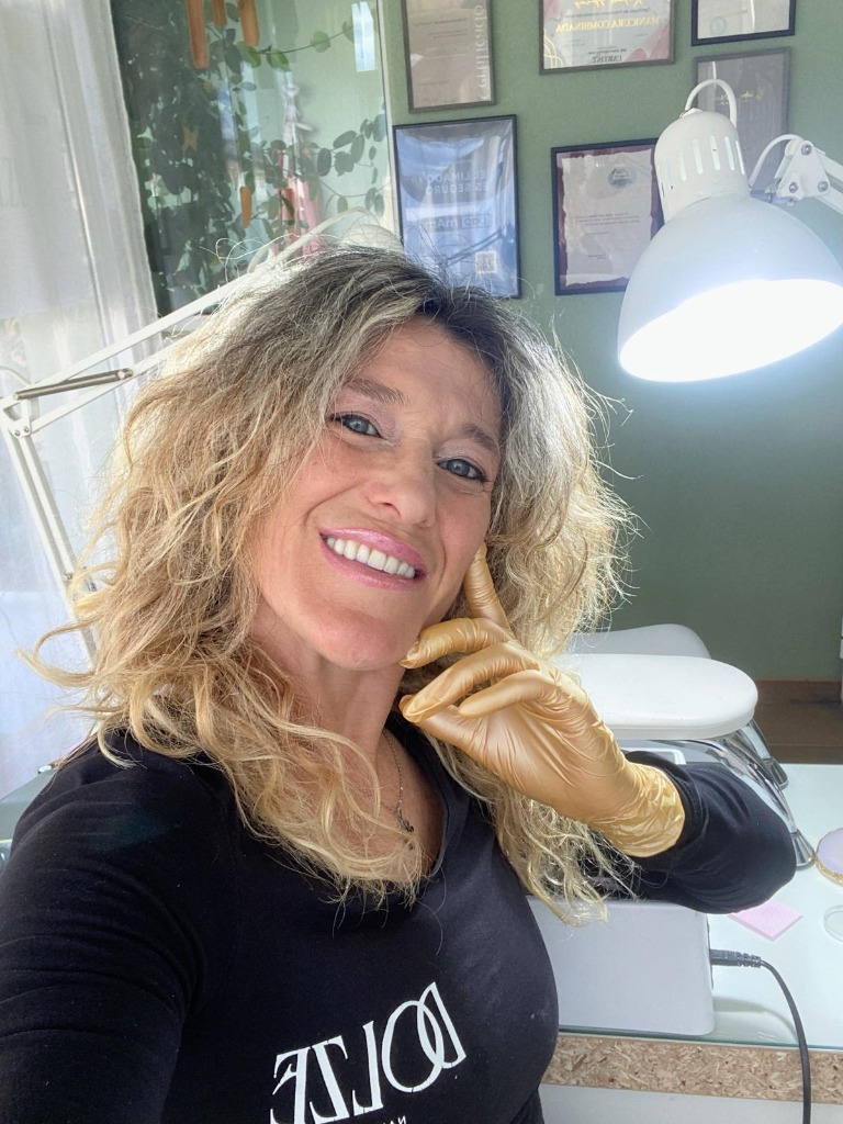 Profesional de Dolze Nails